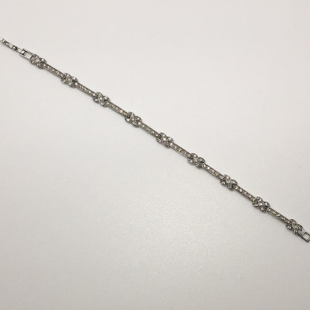 CZ x (hugs) bracelet
